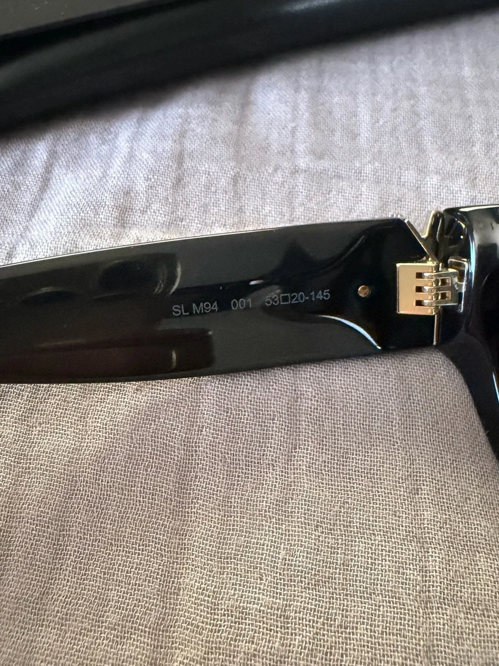 Saint Laurent Glossy Black Cat-Eye Sunglasses SLM94